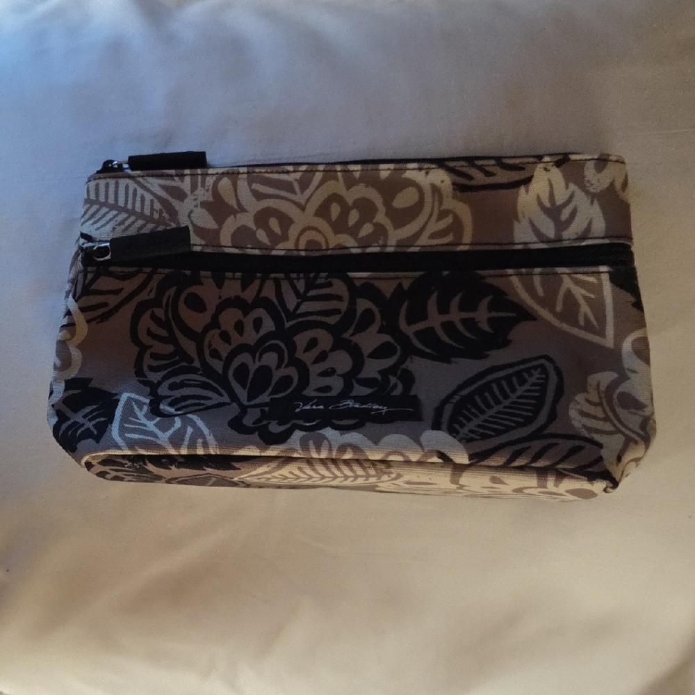 Floral Patterned Clutch - Picture 2 of 2